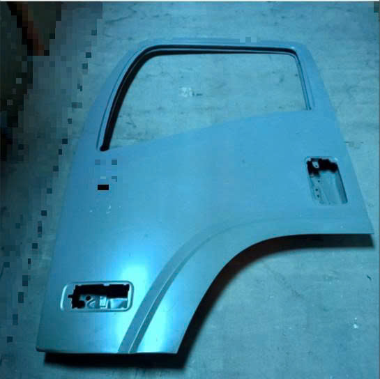CÁNH CỬA MỘC ISUZU NQR . NKR