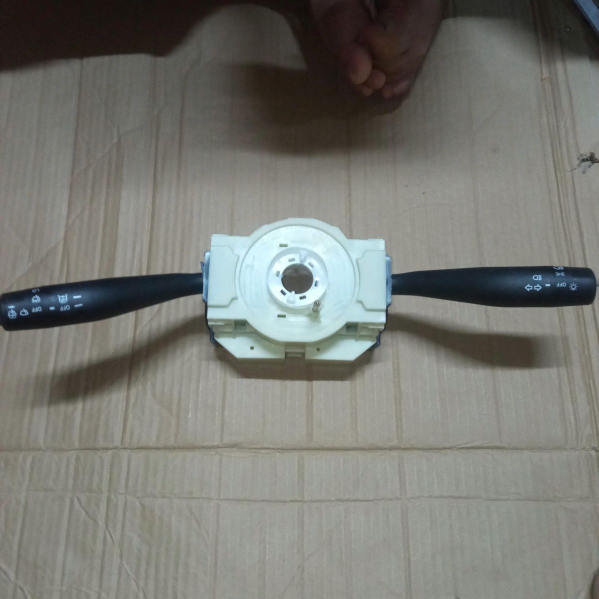 CÔNG TẮC TỔNG HỢP ISUZU  NQR ,NPR