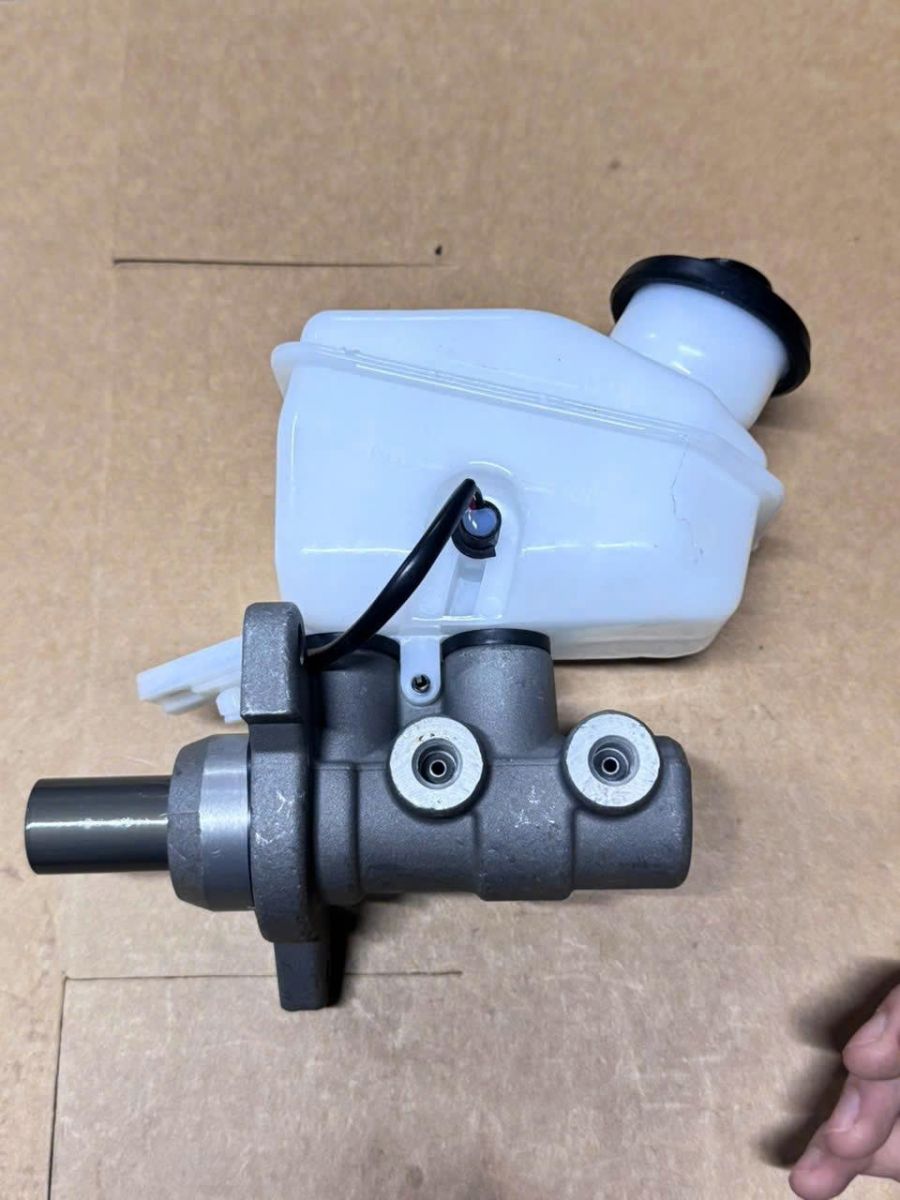 ỔNG PHANH TRÊN LIỀN BÌNH TERACO V8,V5