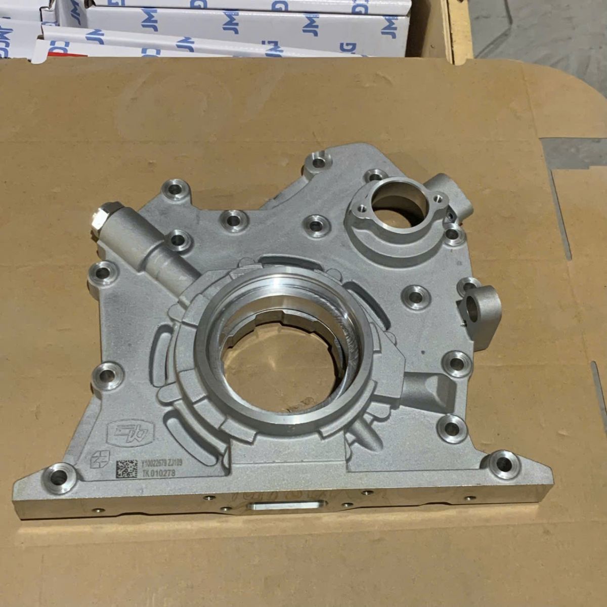 BƠM NƯỚC MÁY CUMMIN JAC N200 N350